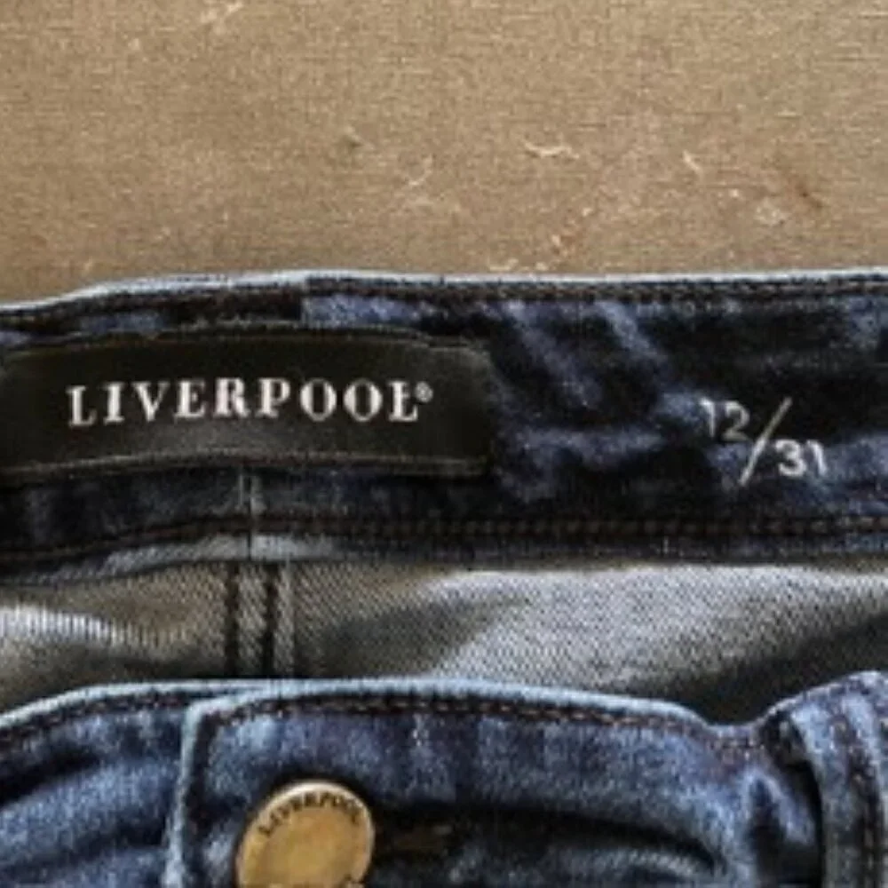 Liverpool The Short Cuffed Jean shorts 31